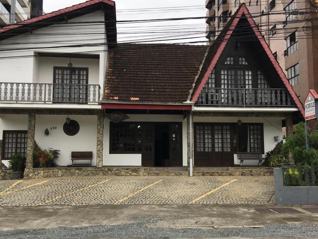 Schulz Pousada Joinville Dış mekan fotoğraf